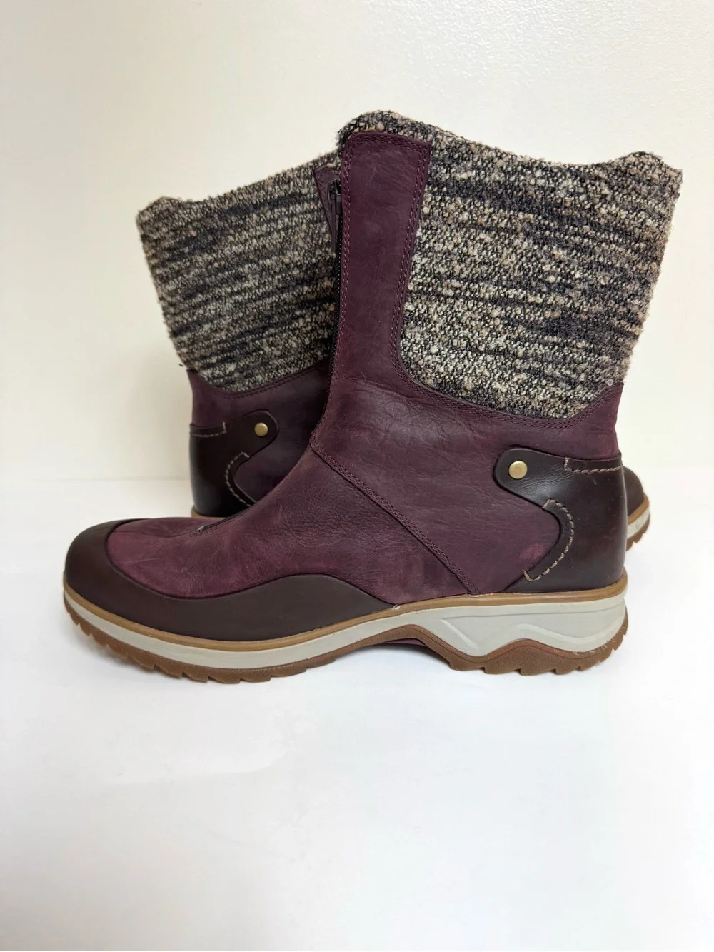 Merrell Eventyr Cuff Waterproof Insulated Winter Boots Wine Burgundy Size 9.5